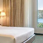 Palace 4* 科莫
