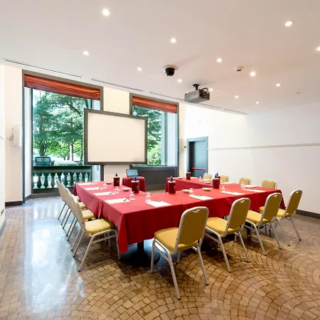 Palace Ξενοδοχείο