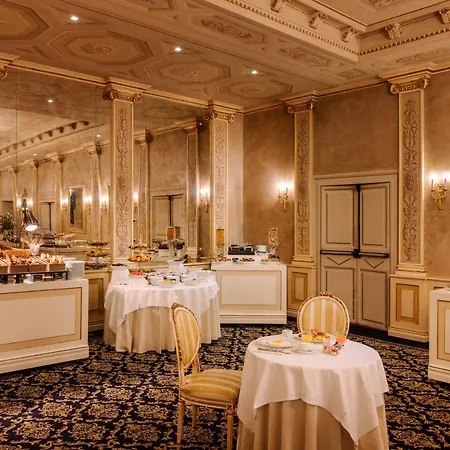 Hotel Palace Como