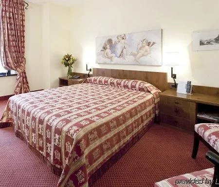 Palace Hotel 4*