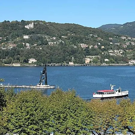 Palace Ξενοδοχείο 4*